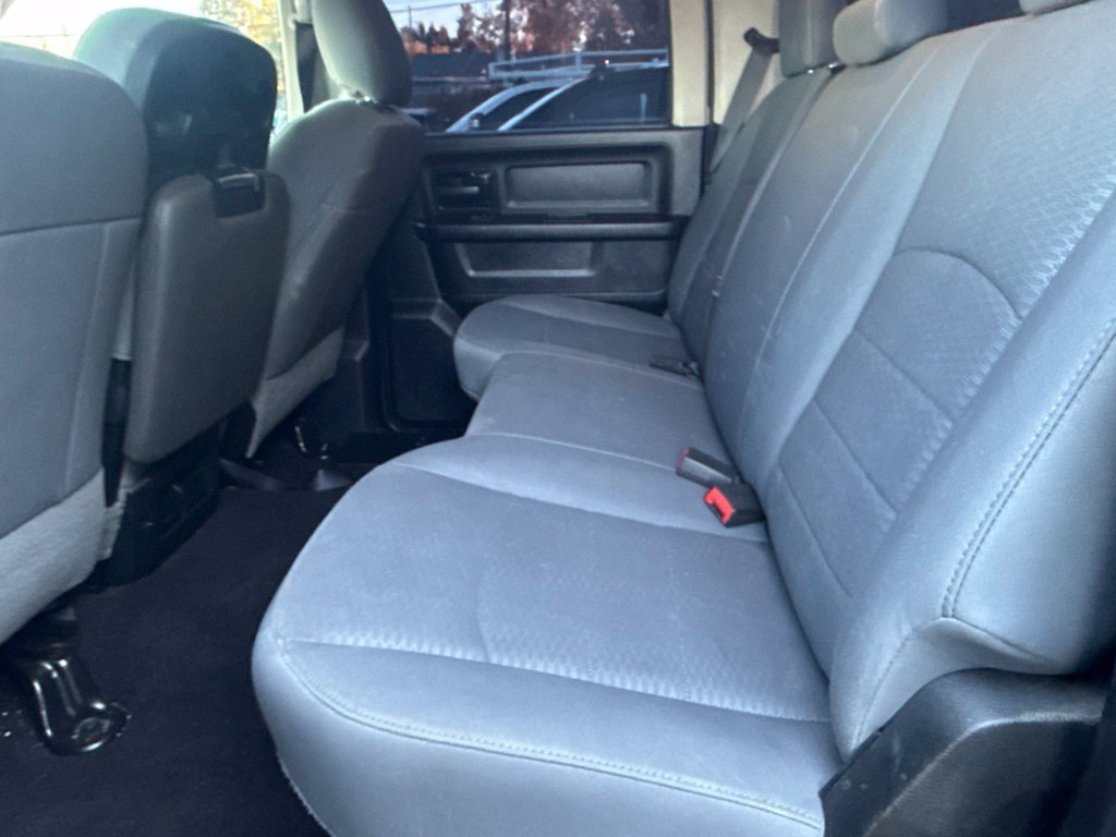 Used 2018 RAM 2500 Tradesman w/ Chrome Appearance Group AWD/4WD image 7