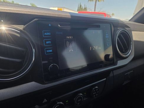 Used 2019 Toyota Tacoma TRD Sport w/ Technology Package RWD image 21