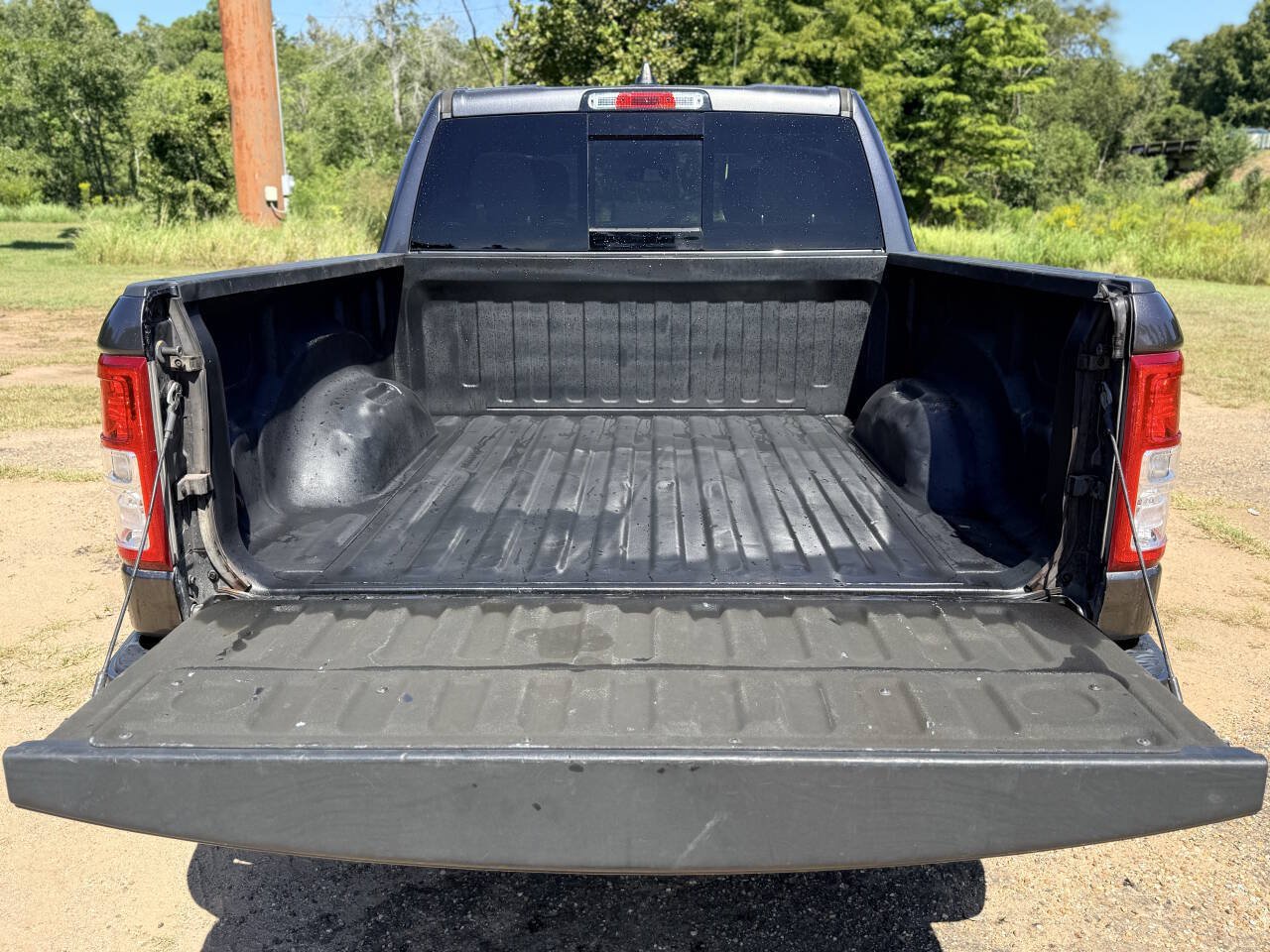 Used 2022 RAM 1500 Big Horn RWD image 10