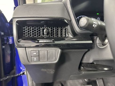 Used 2024 Honda CR-V EX-L image 14