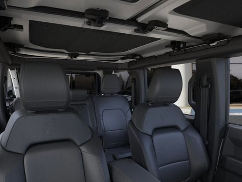 New 2026 Ford Bronco Badlands AWD/4WD image 12