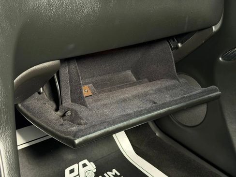 Used 2013 Maserati GranTurismo MC RWD image 22