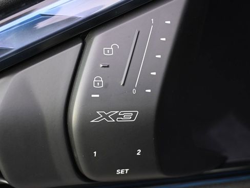 Used 2025 BMW X3 xDrive30i AWD/4WD image 24