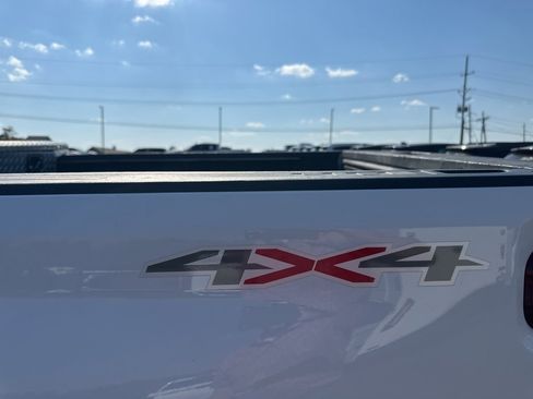 Used 2024 Chevrolet Silverado 3500 W/T image 18