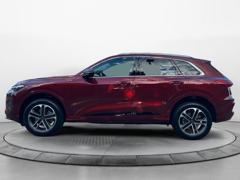 New 2025 Audi Q5 Premium Plus image 4