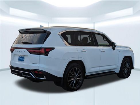 Used 2023 Lexus LX 600 F Sport w/ Accessory Package (Z1) image 5