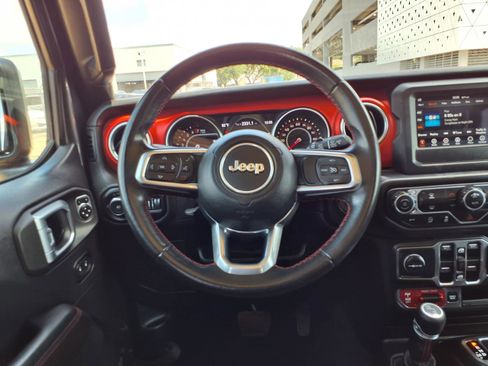 Used 2019 Jeep Wrangler Unlimited Rubicon AWD/4WD image 14