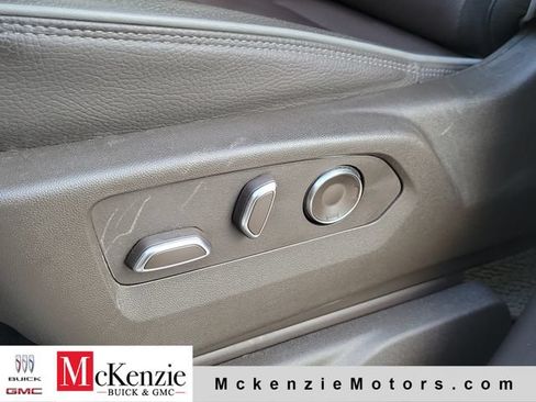 Used 2025 GMC Sierra 1500 Denali w/ Denali Reserve Package AWD/4WD image 8