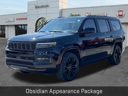 Used 2023 Jeep Grand Wagoneer Series II AWD/4WD image 3