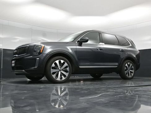Used 2021 Kia Telluride S AWD/4WD image 63