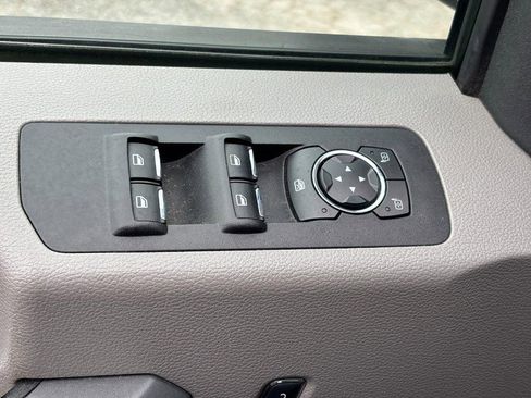 Used 2016 Ford F150 XLT w/ Equipment Group 302A Luxury image 17