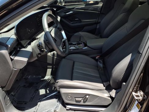 Used 2025 Audi A6 e-tron Premium Plus w/ Premium Plus RWD image 14