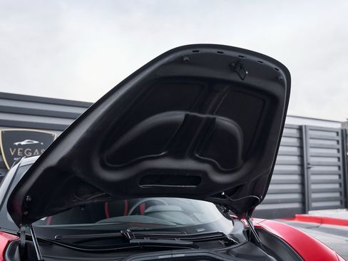 Used 2021 McLaren 720S Performance image 25