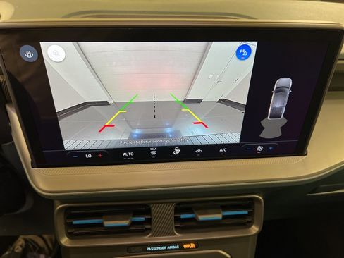 New 2025 Ford Maverick Lobo image 11