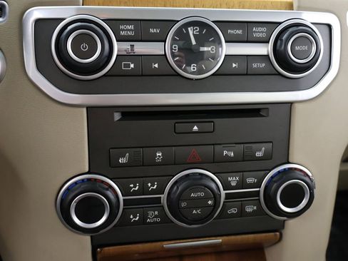 Used 2016 Land Rover LR4 HSE image 56