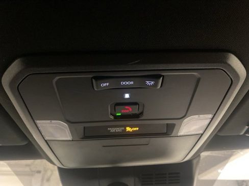 Used 2024 Toyota Tacoma TRD Sport image 17