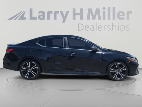 Used 2021 Nissan Sentra SR FWD image 6