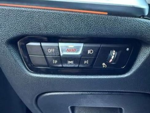 Used 2021 BMW 430i xDrive Coupe w/ Convenience Package image 15