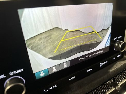 Used 2022 Honda Civic Sport image 25