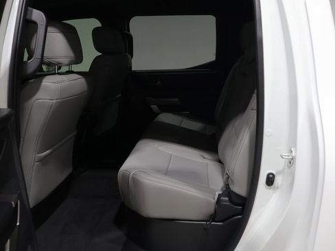 Used 2026 Toyota Tundra SR5 w/ SR5 Premium Package AWD/4WD image 18