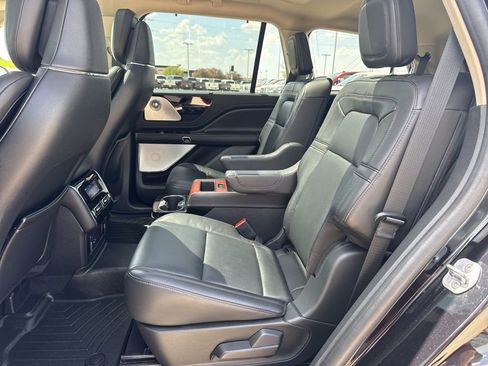Used 2023 Lincoln Aviator Reserve w/ Equipment Group 201A AWD/4WD image 24