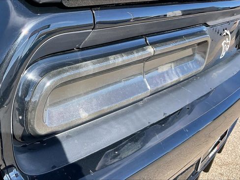 Used 2018 Dodge Challenger SRT Hellcat image 26