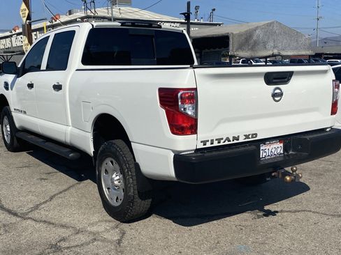 Used 2017 Nissan Titan S image 8