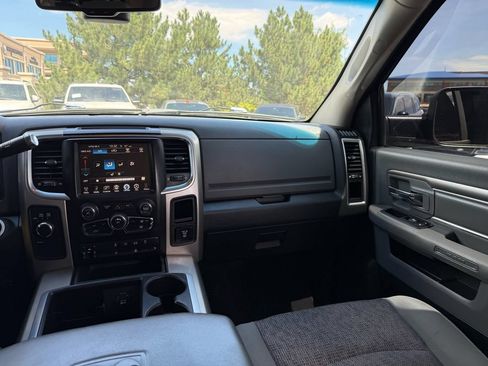 Used 2015 RAM 3500 Lone Star AWD/4WD image 28