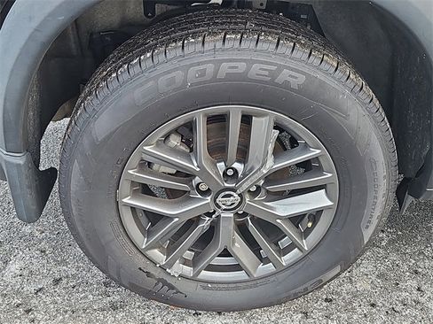 Used 2021 Nissan Rogue S image 9