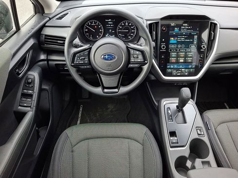 Used 2024 Subaru Crosstrek 2.0i Premium AWD/4WD image 2