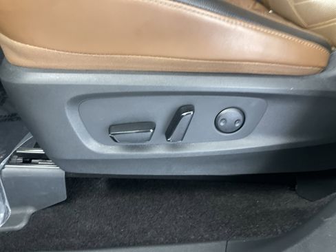 Certified 2024 Nissan Pathfinder Platinum w/ Cargo Package image 13