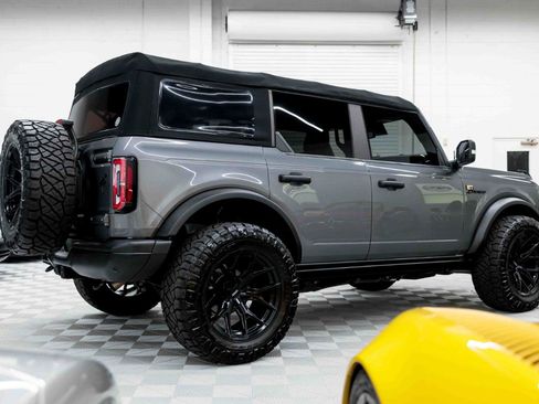 Used 2022 Ford Bronco Badlands AWD/4WD image 6