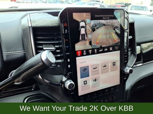 Used 2025 RAM 3500 Limited AWD/4WD image 29