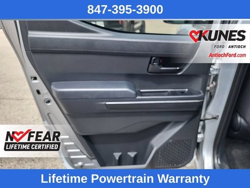 Used 2024 Toyota Tacoma SR5 AWD/4WD image 43