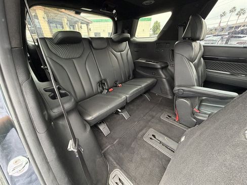 Used 2023 Hyundai Palisade Calligraphy FWD image 16