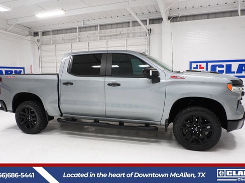 Used 2023 Chevrolet Silverado 1500 LT Trail Boss w/ LT Trail Boss Premium Package image 4