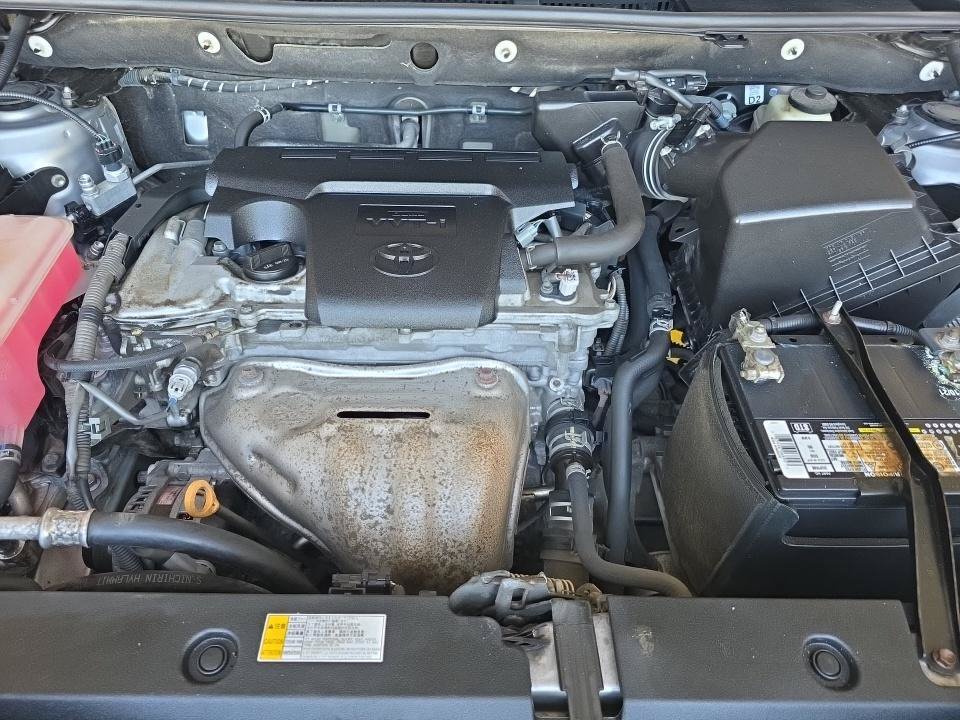 Used 2017 Toyota RAV4 XLE FWD image 8