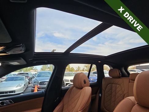 Used 2025 BMW X5 xDrive40i w/ Premium Package AWD/4WD image 29