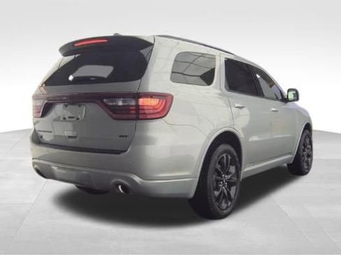 Used 2025 Dodge Durango GT image 3