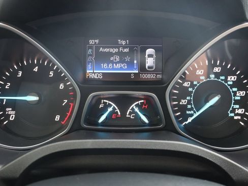 Used 2015 Ford Escape Titanium w/ Equipment Group 301A AWD/4WD image 34