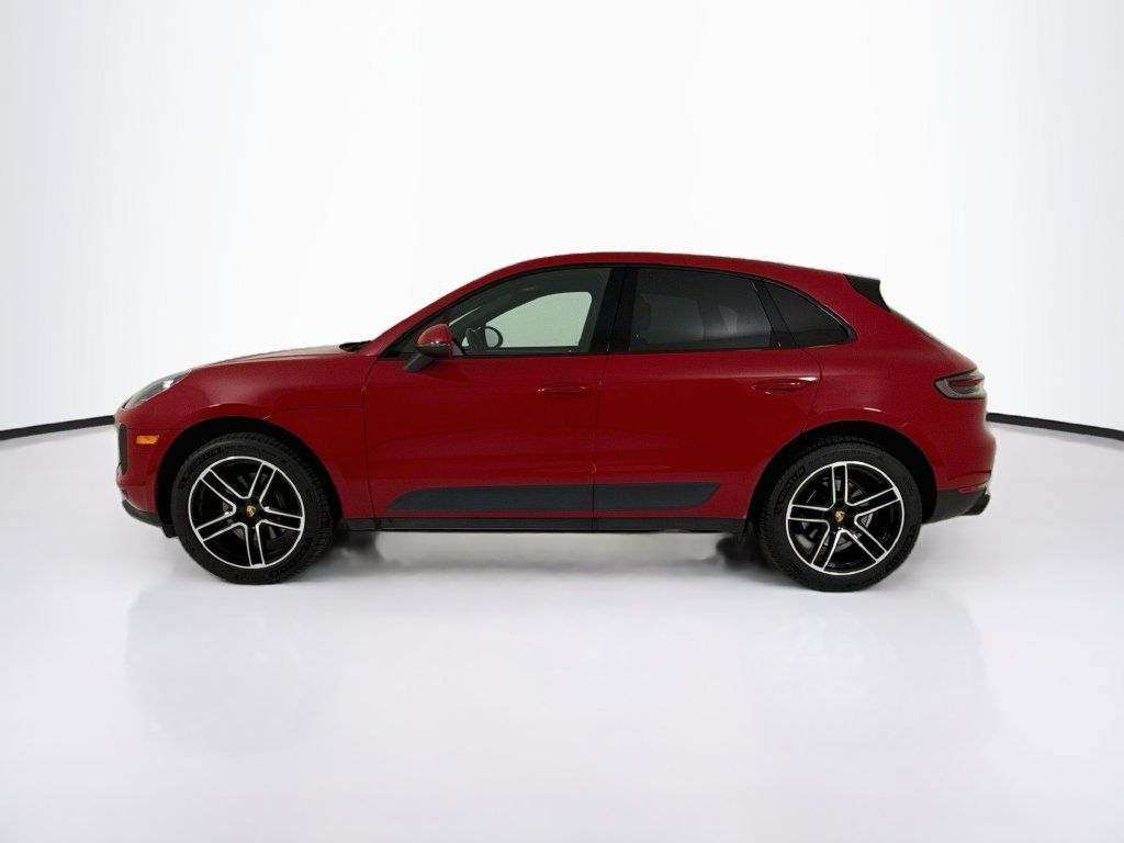 Certified 2020 Porsche Macan AWD/4WD image 2