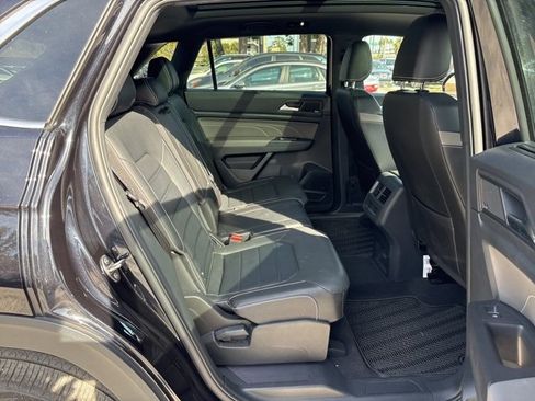 Used 2023 Volkswagen Atlas Cross Sport SEL Premium R-Line image 8