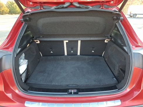 Used 2021 Mercedes-Benz GLA 250 4MATIC image 29