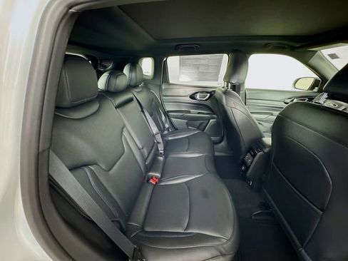 New 2026 Jeep Compass Limited w/ Sun, Sound & Navigation Group image 25