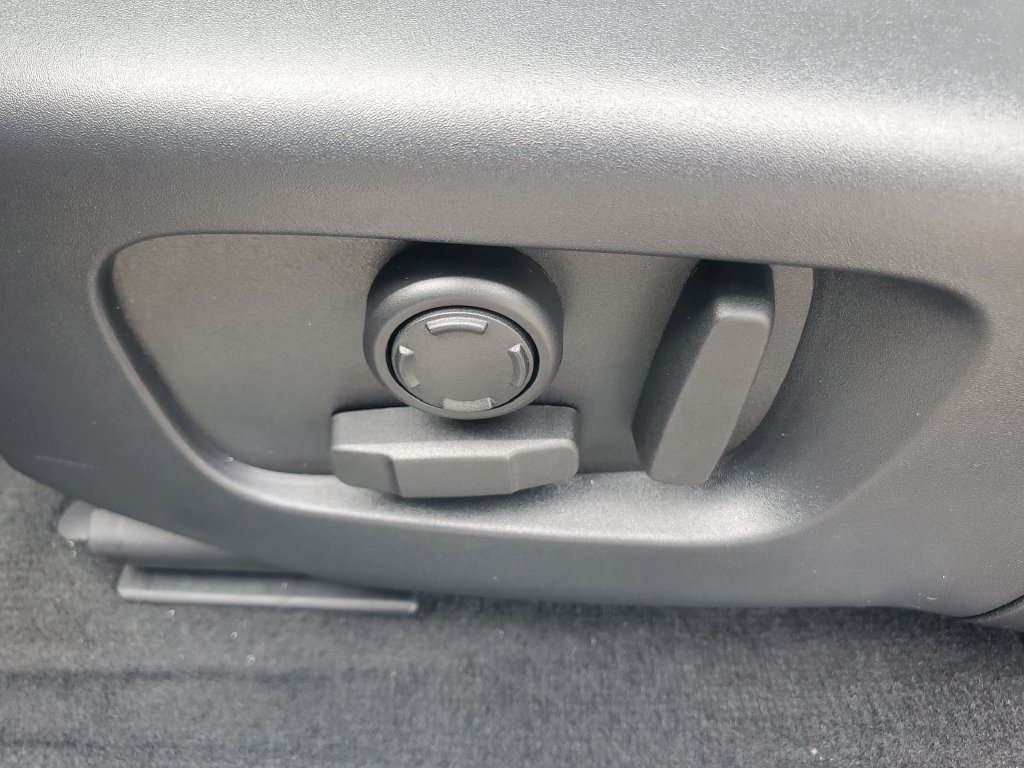 New 2026 Land Rover Range Rover Evoque S AWD/4WD image 13
