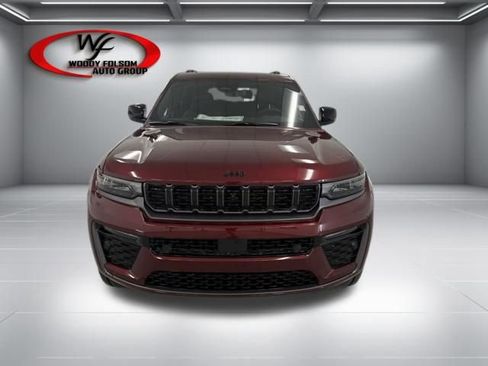 New 2026 Jeep Grand Cherokee L Limited AWD/4WD image 2