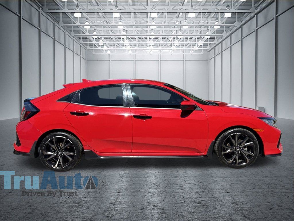 Used 2019 Honda Civic Sport image 9