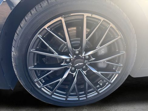 Used 2018 Genesis G80 3.3T Sport image 11