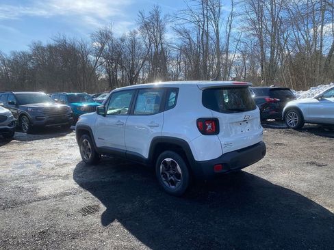 Used 2016 Jeep Renegade Sport w/ Power & Air Group image 8