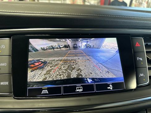 Certified 2023 Buick Enclave Essence w/ Trailering Package, 5000 lbs. AWD/4WD image 26